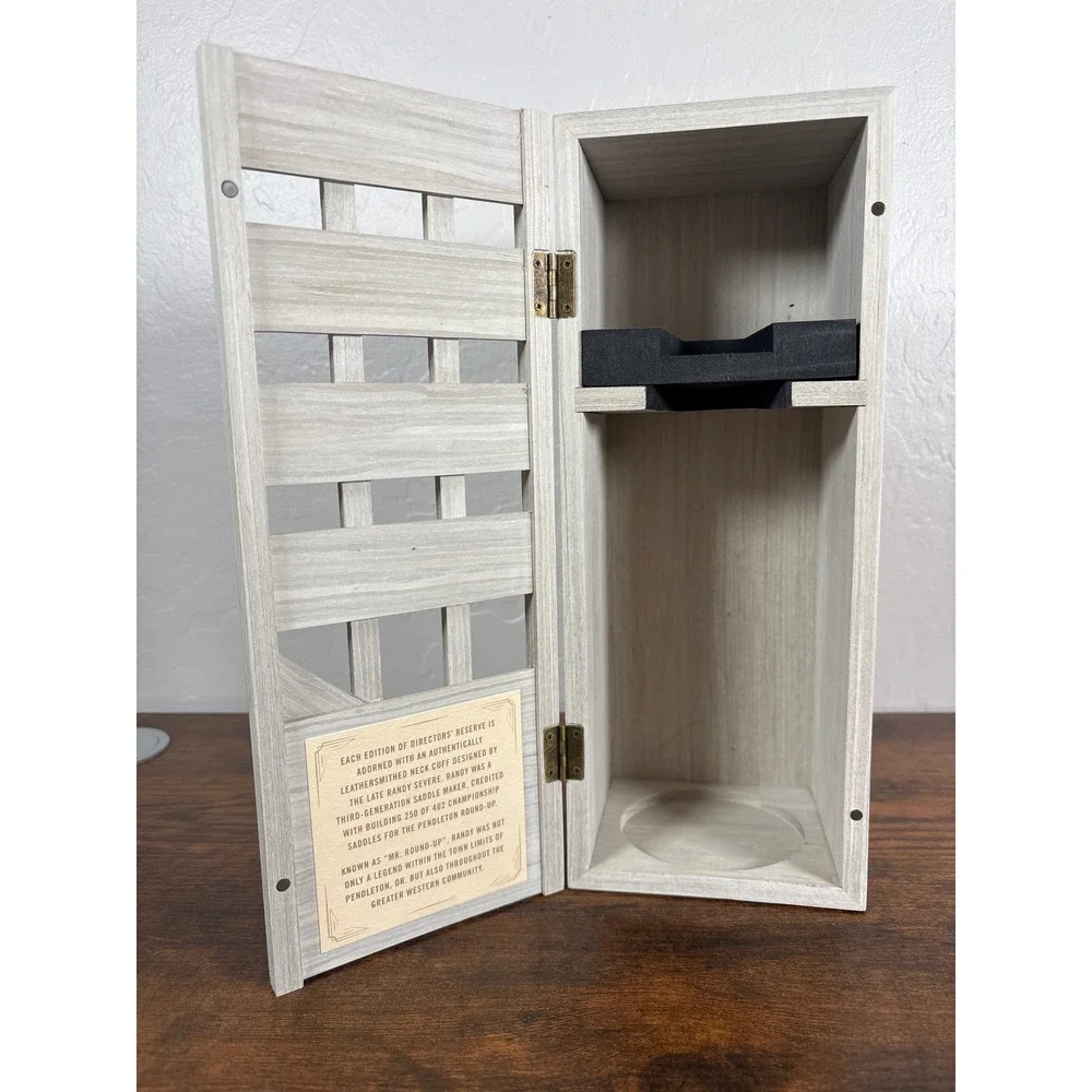 Pendleton Whisky Directors Reserve 20 Year Aged LTD 2023 Wood Display Box Crate‎